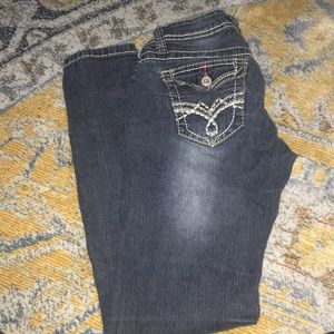 Low rise Skinny jeans.
